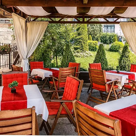 Deluxe With Pool And Wellness Steps To Beach סבטי ולאס