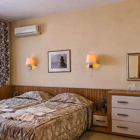 Deluxe With Pool And Wellness Steps To Beach סבטי ולאס