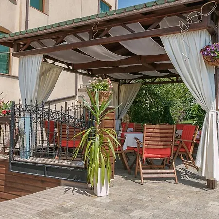 Deluxe With Pool And Wellness Steps To Beach * סבטי ולאס